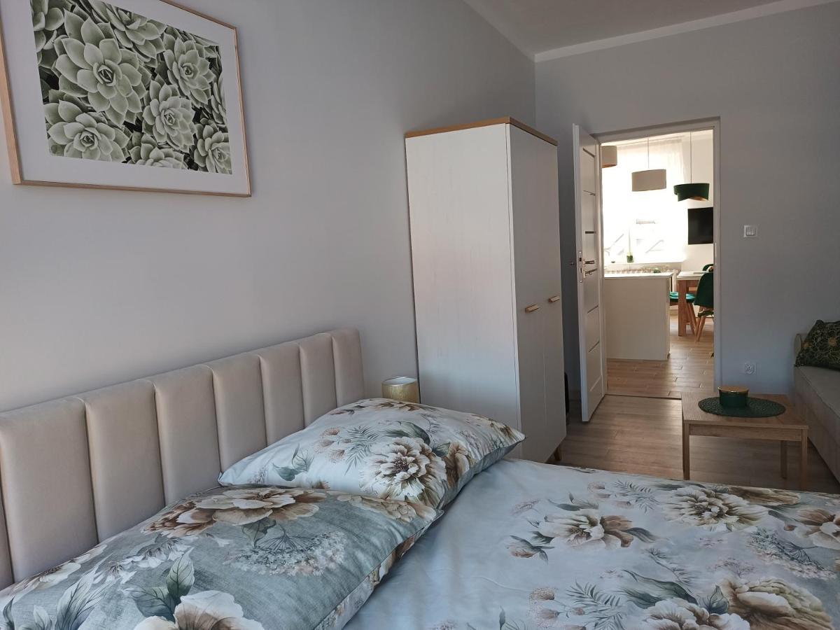 Szmaragdowy apartament Tarnowskie Góry Zewnętrze zdjęcie